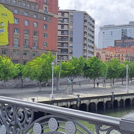 Apartamento En El Centro Con Garaje Directo. Bilbao Extérieur photo